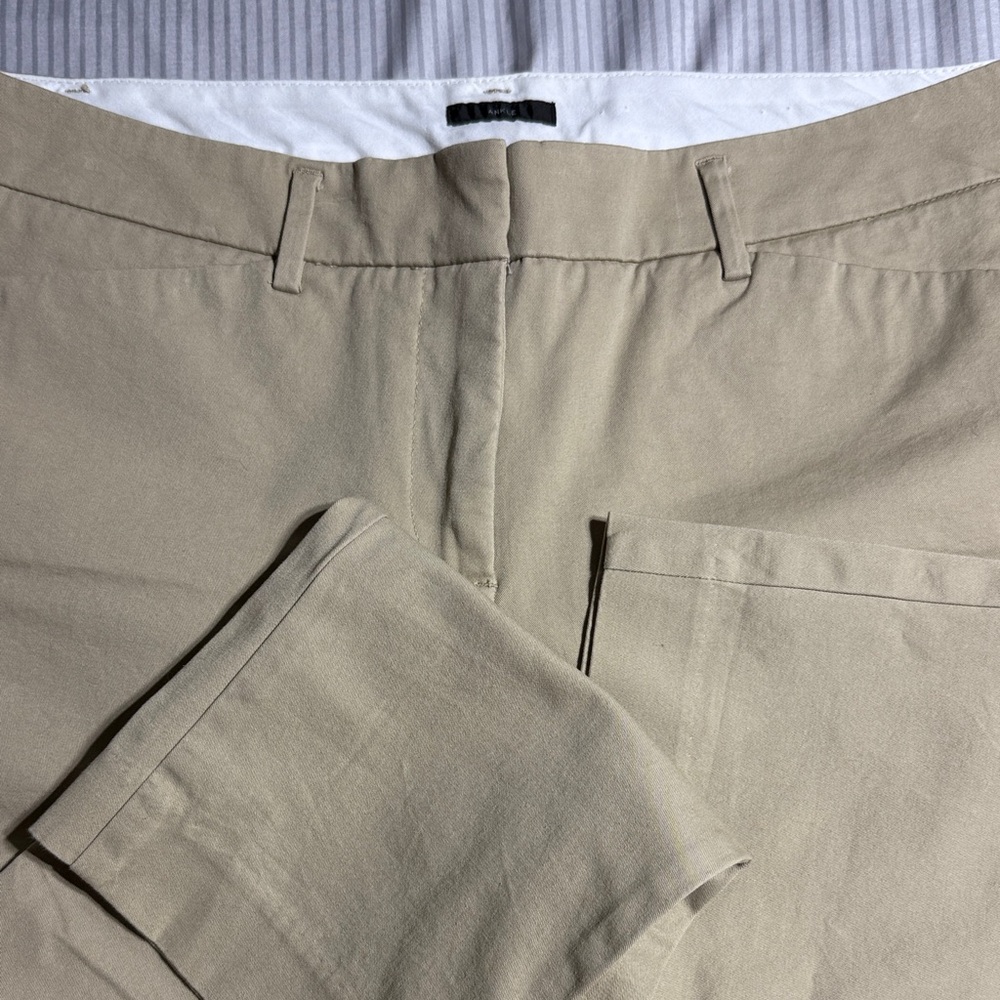 Worthington Women's Cropped Tan Pants